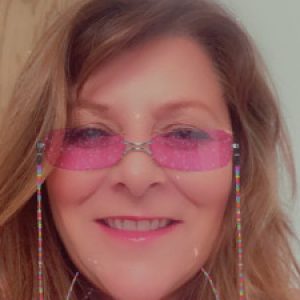 Profile photo of vicki.